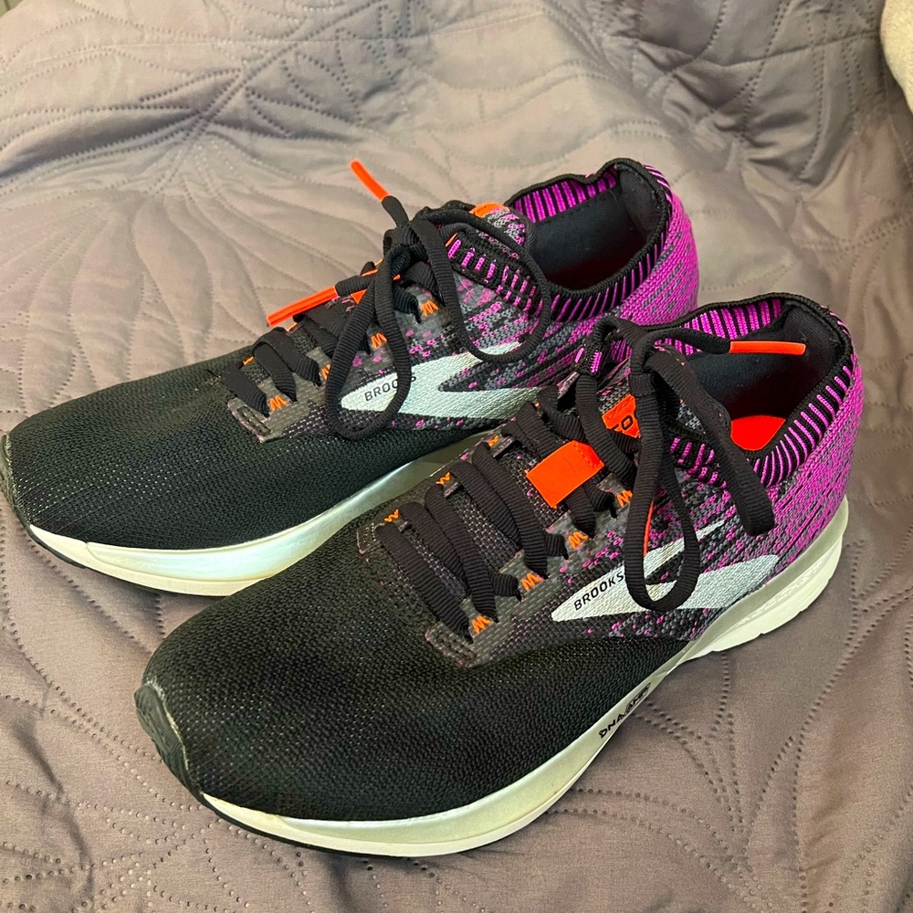 Brooks. Worn only a few times.
